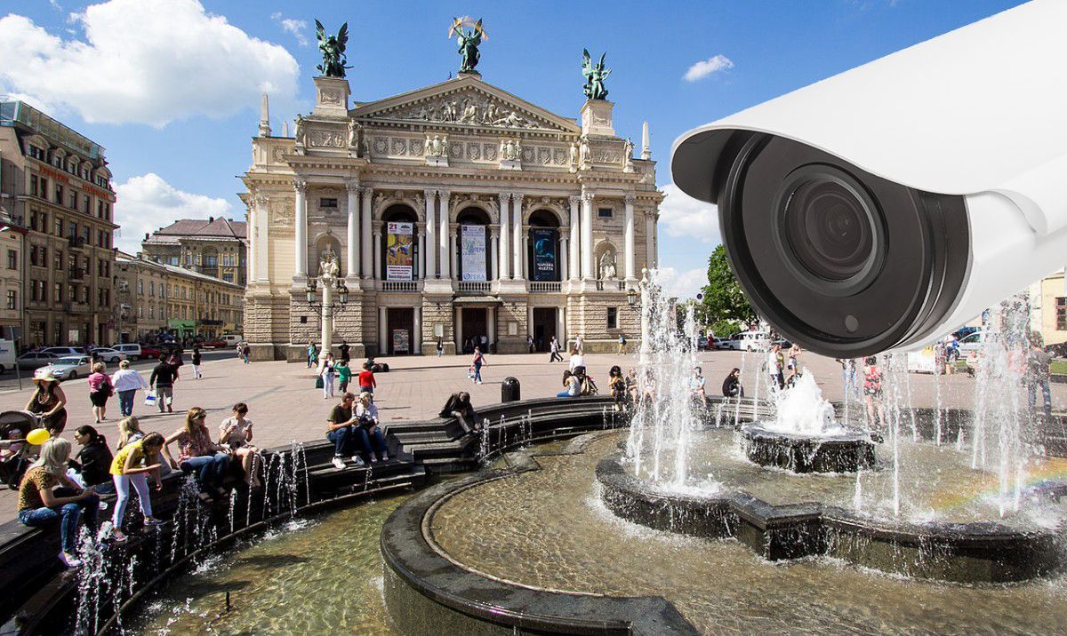 Во Львове установят камеры с распознаванием лица и "островки безопасности"