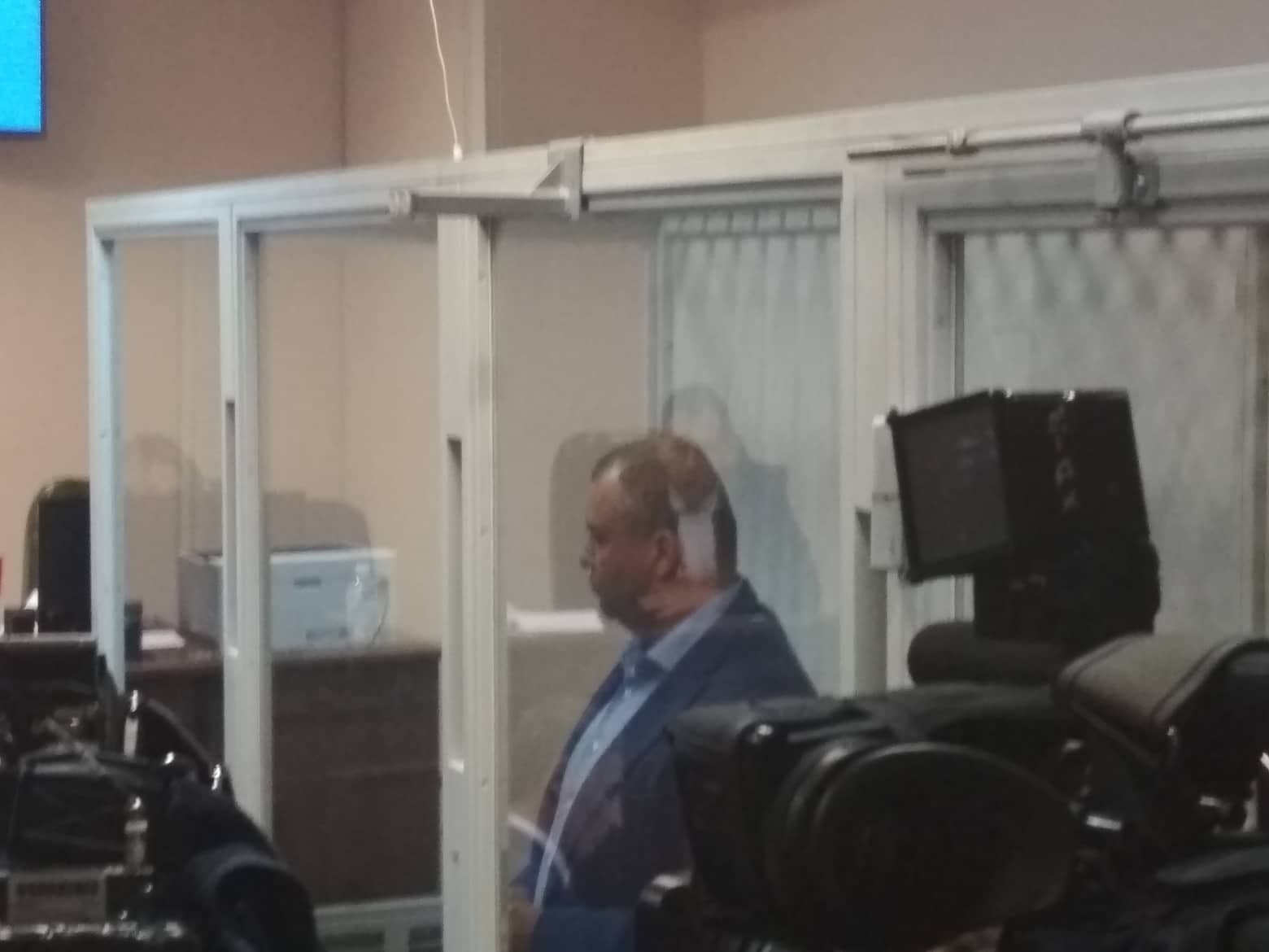 Суд над Гладковским: прокуроры просят залог в 100 000 000 гривен Суд над Гладковским: прокуроры просят залог в 100 000 000 гривен