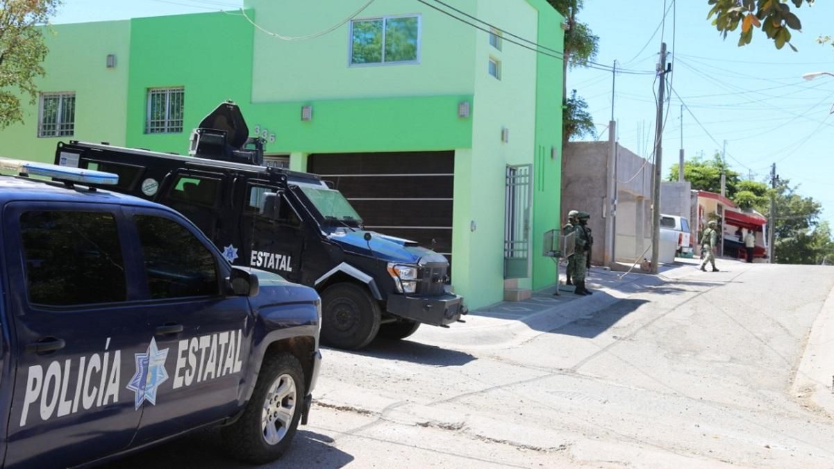 У Мексиці наркокартель захопив півмільйонне місто: фото і відео перестрілок з поліцією