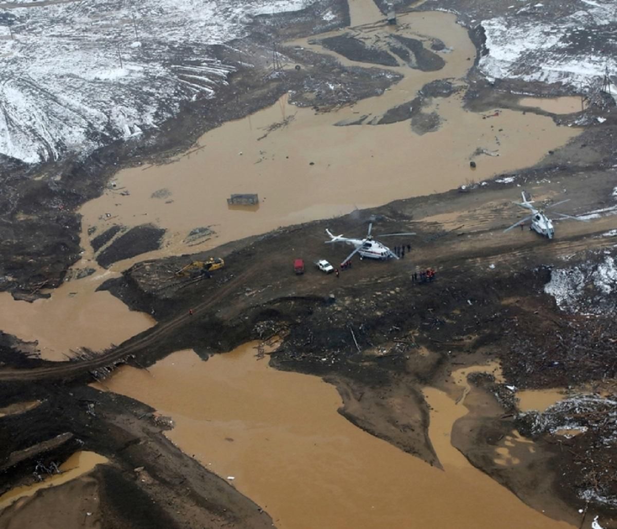 Прорив дамби в Красноярському краї: у Росії вже знайшли винуватців трагедії Прорив дамби в Красноярському краї: у Росії вже знайшли винуватців трагедії