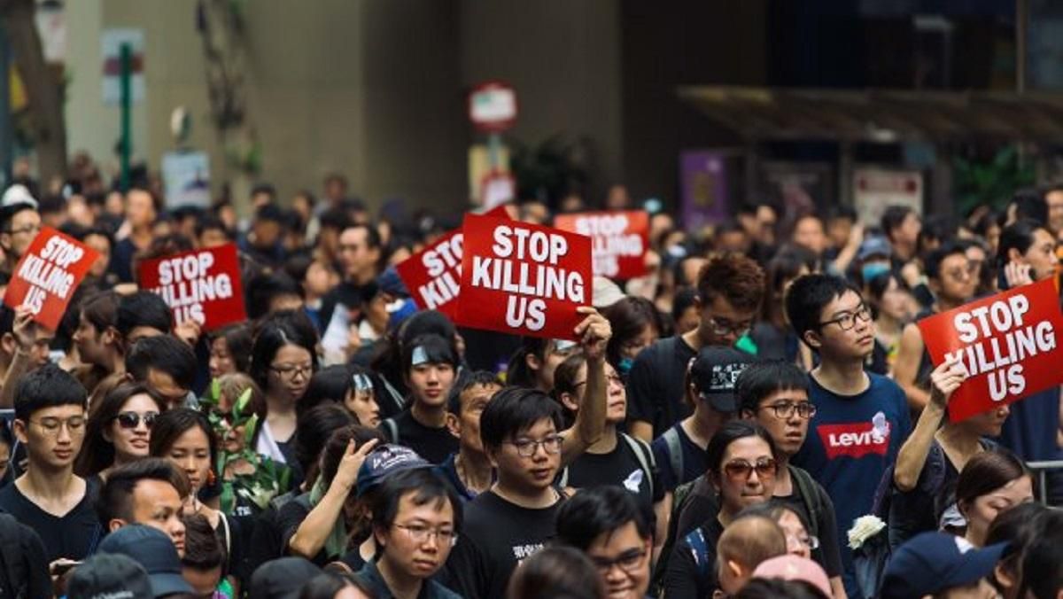 Мир охватили массовые протесты: красноречивые фото из Чили, Ливана и Гонконга