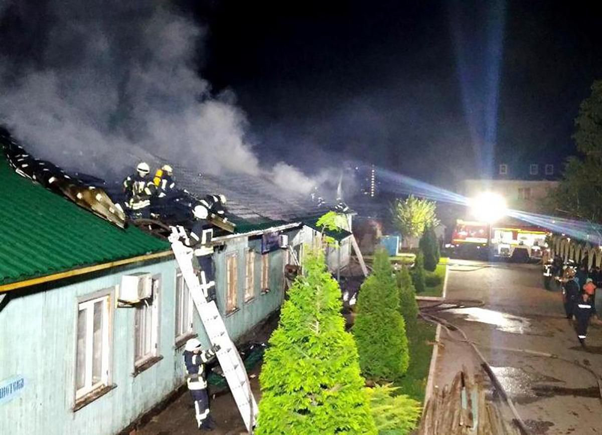 В Одесі горів монастир УПЦ МП – фото, відео В Одесі горів монастир УПЦ МП – фото, відео