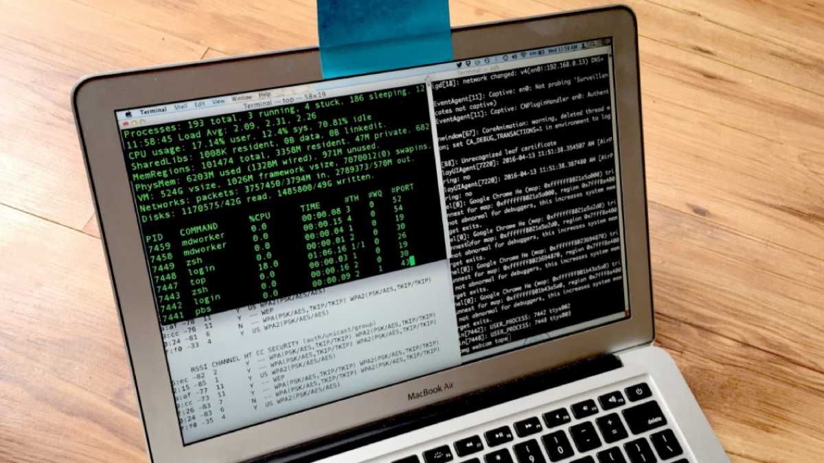 Стоит ли заклеивать камеру на ноутбуке: эксперт оценил риск Стоит ли заклеивать камеру на ноутбуке: эксперт оценил риск