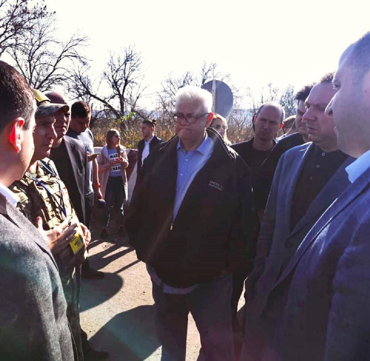 Сергій Сивохо на Донбасі 22 жвотня 2019 - звіт за перший день роботи Сергій Сивохо на Донбасі 22 жвотня 2019 - звіт за перший день роботи