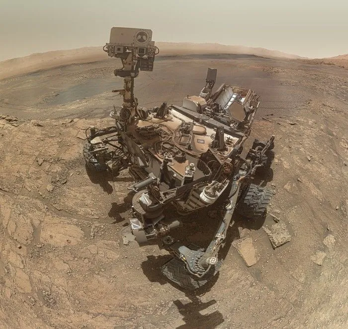 Нове селфі Curiosity Нове селфі Curiosity