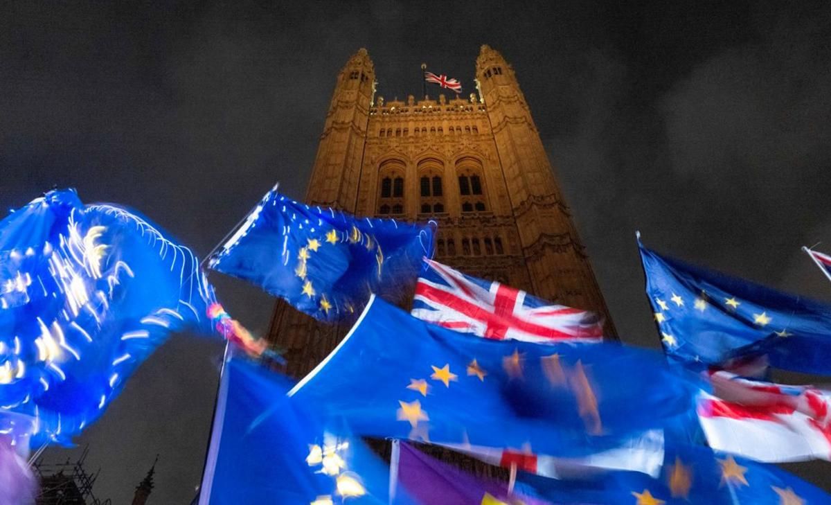 В Европарламенте согласились отсрочить Brexit