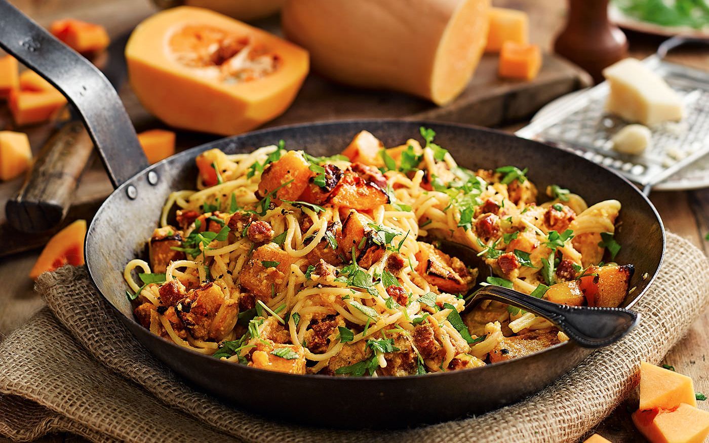 Всесвітній день пасти: історія, традиції святкування та легкий рецепт вишуканої страви Всесвітній день пасти: історія, традиції святкування та легкий рецепт вишуканої страви