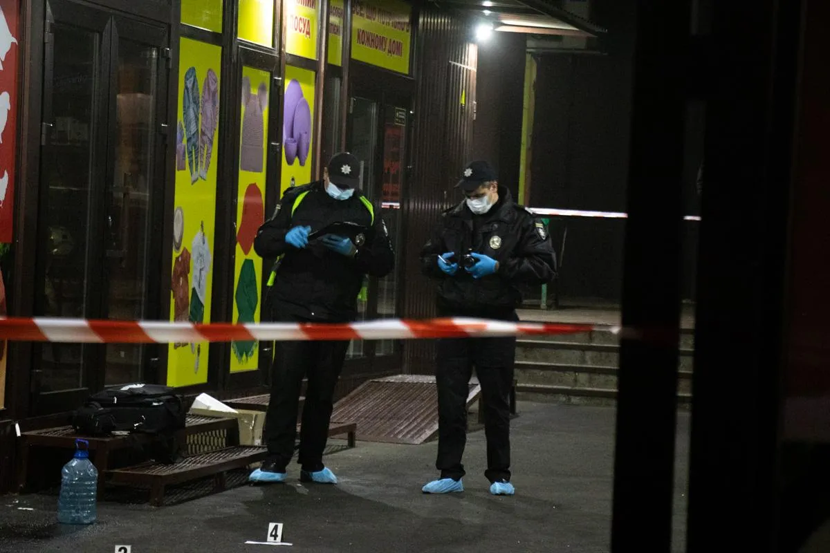 вибух Троєщина ринок Київ кримінал поліція фото