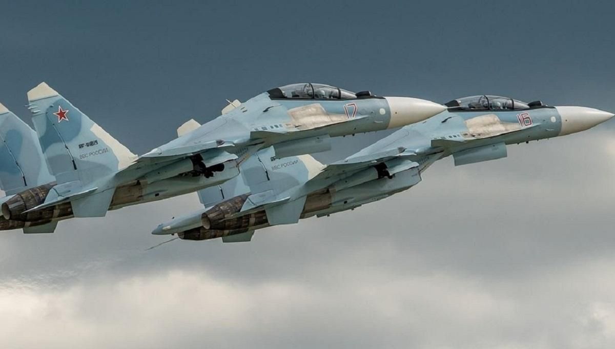 Росія провела авіаційні навчання з бойовими стрільбами в анексованому Криму Росія провела авіаційні навчання з бойовими стрільбами в анексованому Криму