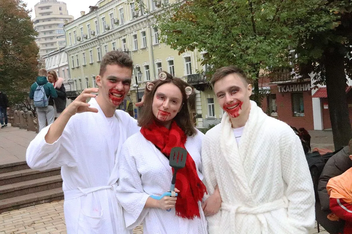парад зомбі 2019 Київ фото Геловін