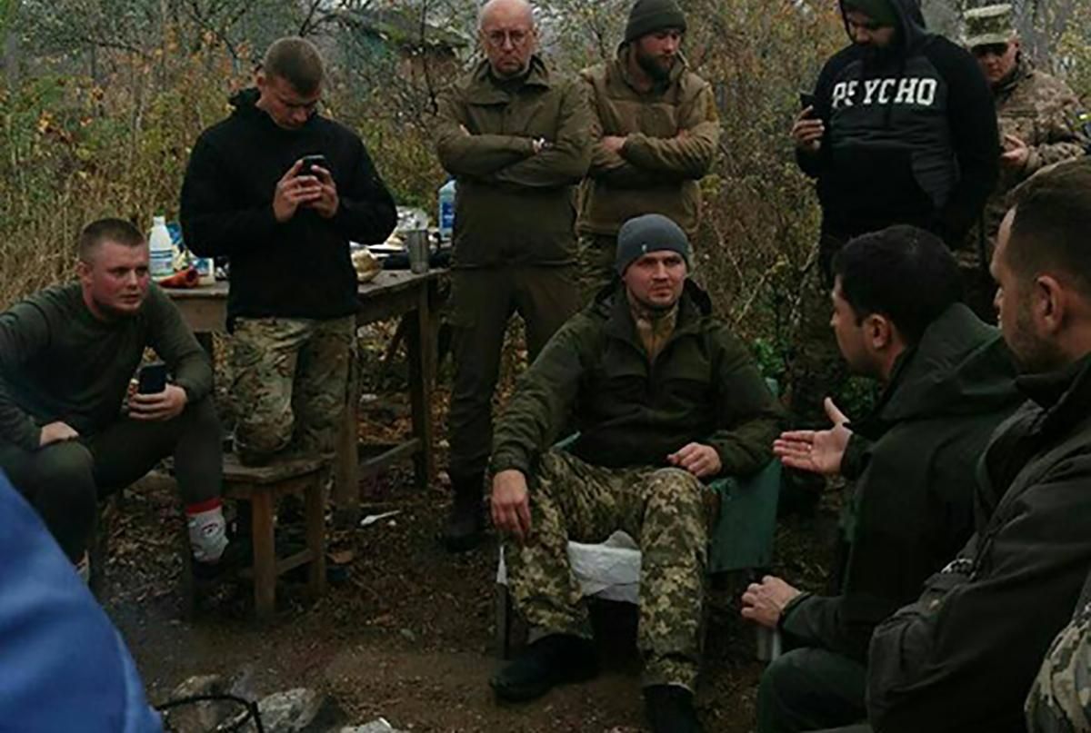 Экс-боец "Азова" рассказал о споре с Зеленским в Золотом-4 Экс-боец "Азова" рассказал о споре с Зеленским в Золотом-4