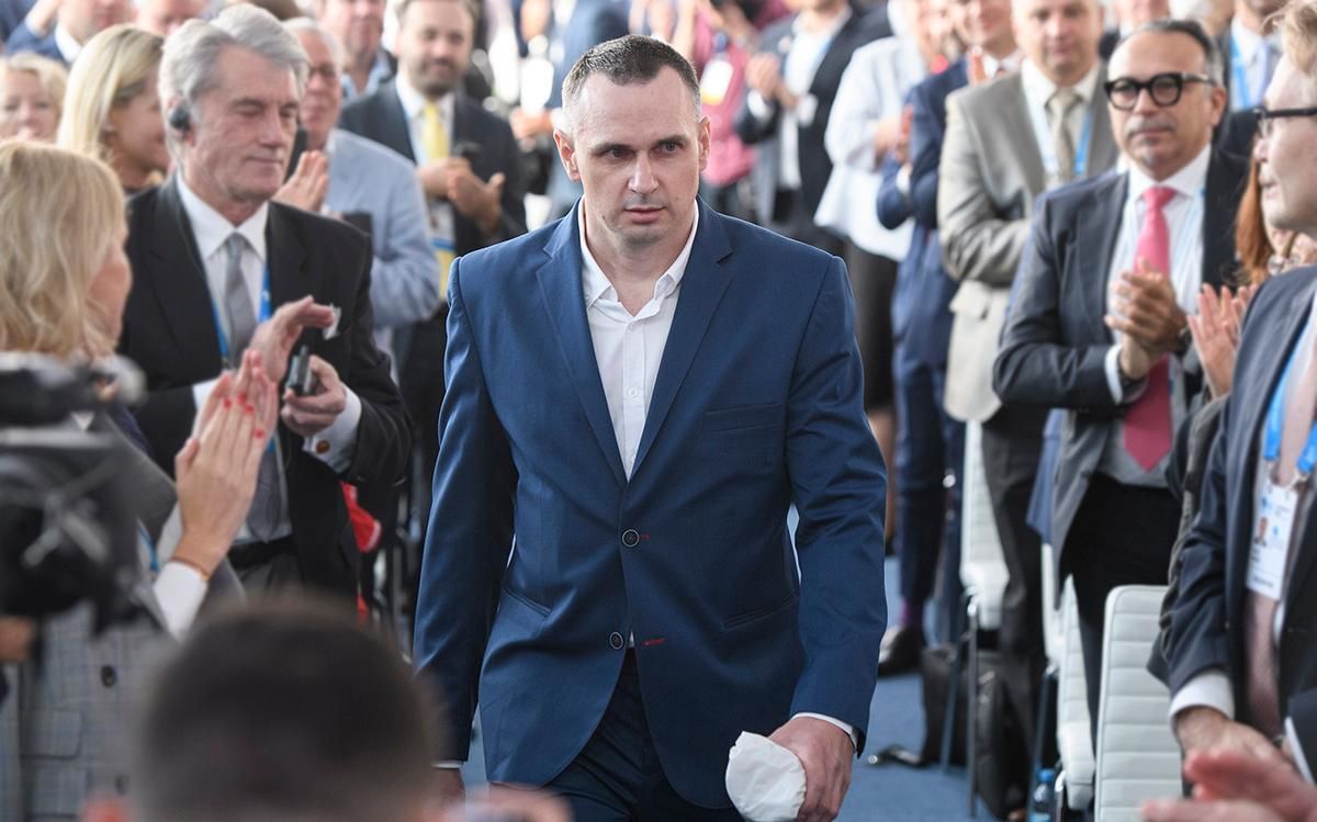 Соромно за президента, – Сенцов про скандал із Зеленським у Золотому Соромно за президента, – Сенцов про скандал із Зеленським у Золотому