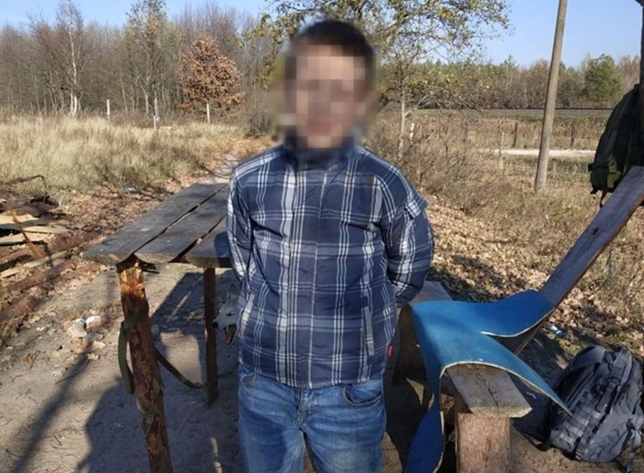 Школяр намагався через колію пішки потрапити до Білорусі Школяр намагався через колію пішки потрапити до Білорусі