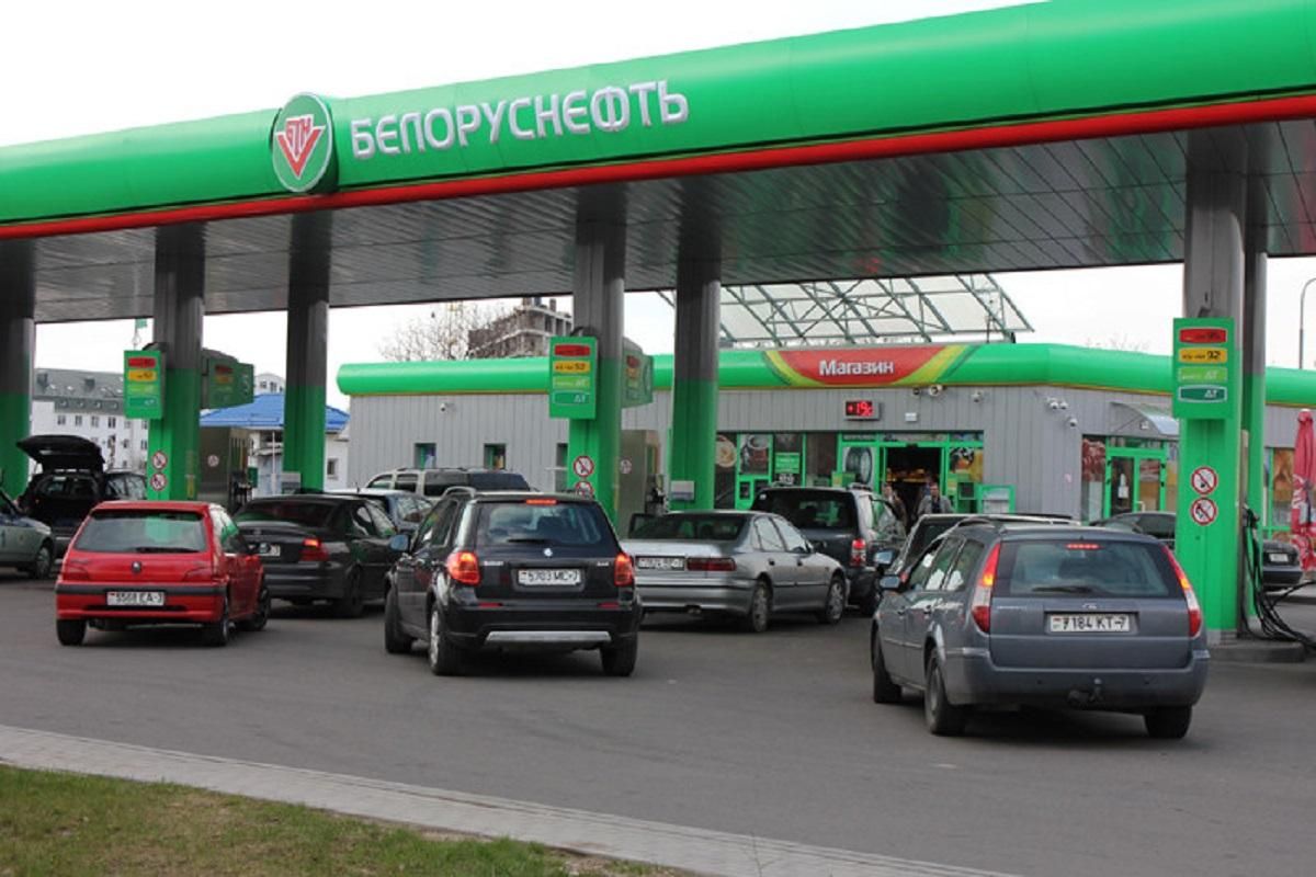 Білорусь може відмовитись від російської нафти на користь поставок через Україну