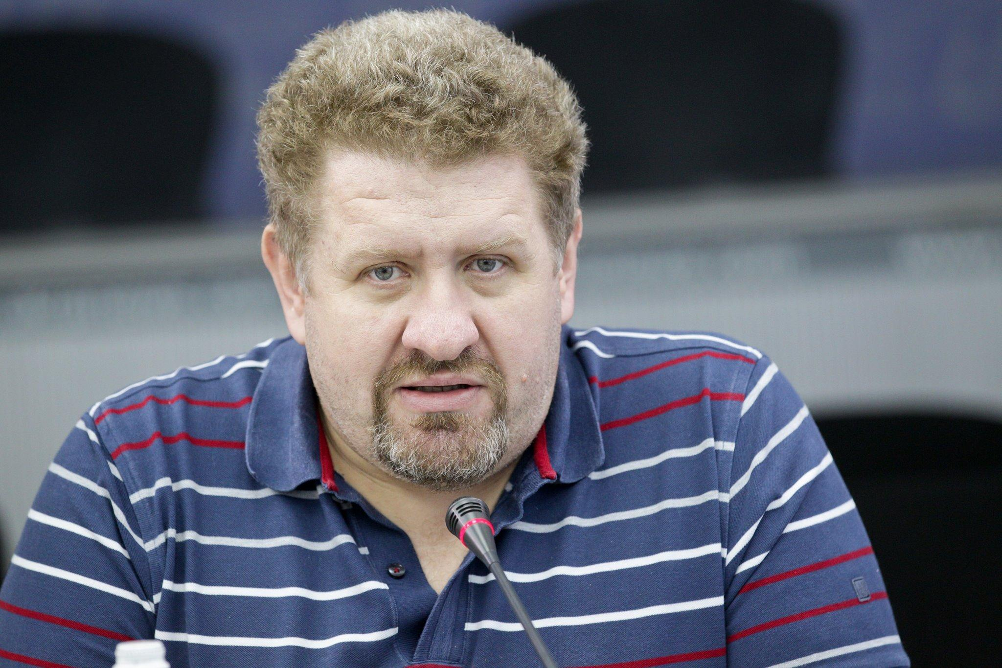 Бондаренко прокомментировал коррупционный скандал в налоговом комитете и их законопроекты