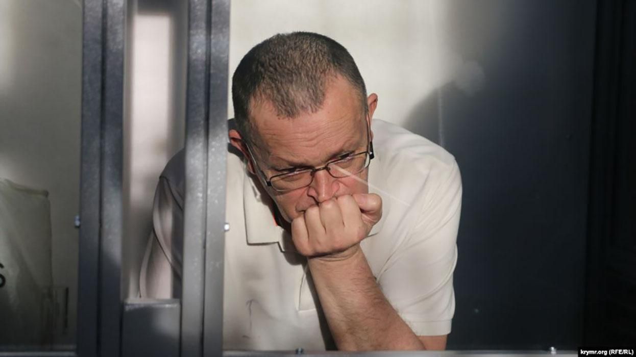 Так званого ексміністра охорони здоров'я Криму звільнили з-під домашнього арешту Так званого ексміністра охорони здоров'я Криму звільнили з-під домашнього арешту