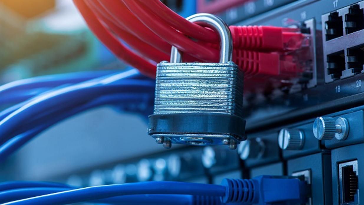 Росія ізолює свій сегмент інтернету: скільки за це заплатить Кремль Росія ізолює свій сегмент інтернету: скільки за це заплатить Кремль