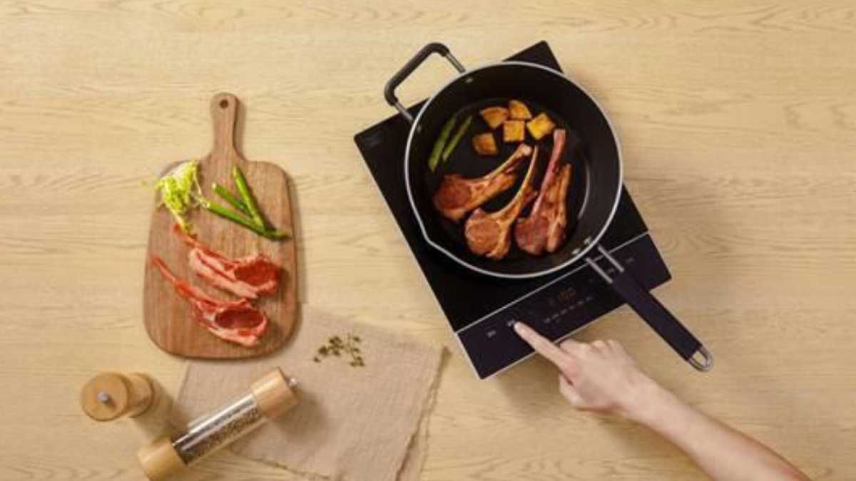 Xiaomi випустила індукційну плиту за доступні гроші Xiaomi випустила індукційну плиту за доступні гроші