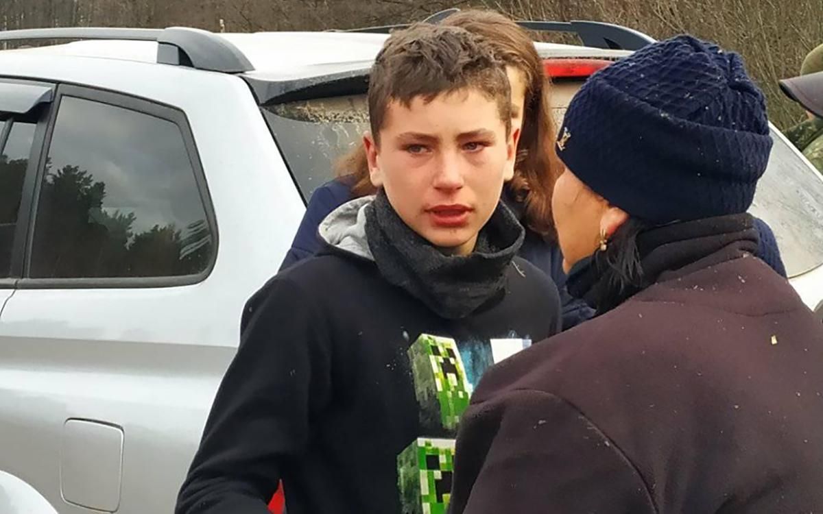 Нашли подростка, пропавшего в лесу во время соревнований на Сумщине: фото Нашли подростка, пропавшего в лесу во время соревнований на Сумщине: фото