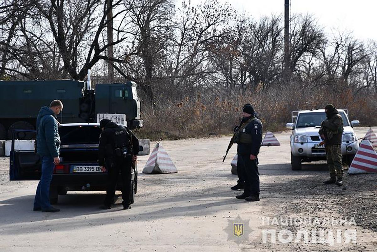 Разведение войск в районе Золотого: ограничения на перемещение отменят 3 ноября