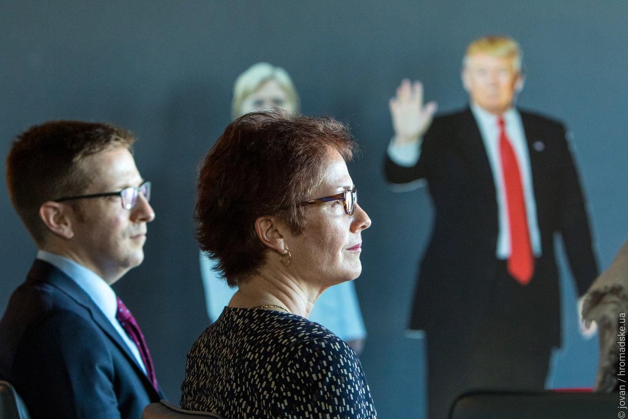 Не виконав жодних завдань: Йованович у свідченнях Конгресу вкрай критично описала роботу Луценка Не виконав жодних завдань: Йованович у свідченнях Конгресу вкрай критично описала роботу Луценка