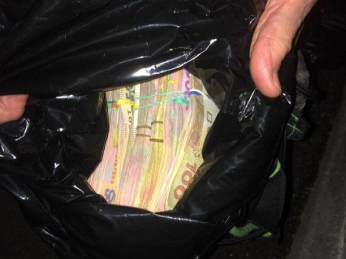 У полтавських бізнесменів вкрали сумки з 12 мільйонами гривень: на них напали під Одесою – фото