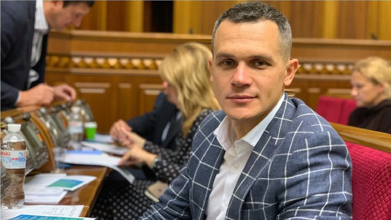 Рада, Верховна Рада, Кучер, Слуга народу, Харківська ОДА Рада, Верховна Рада, Кучер, Слуга народу, Харківська ОДА