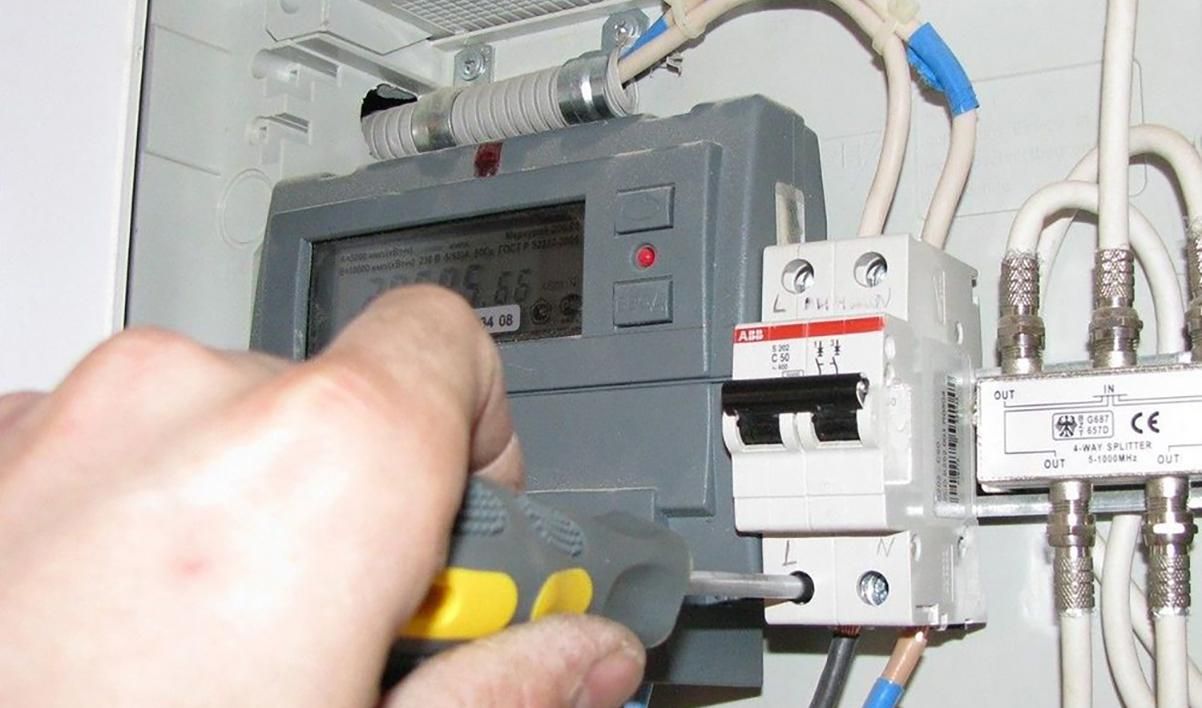 Стрілянина в Києві через комуналку: з'явилися нові деталі про стрілка – відео 18+ Стрілянина в Києві через комуналку: з'явилися нові деталі про стрілка – відео 18+