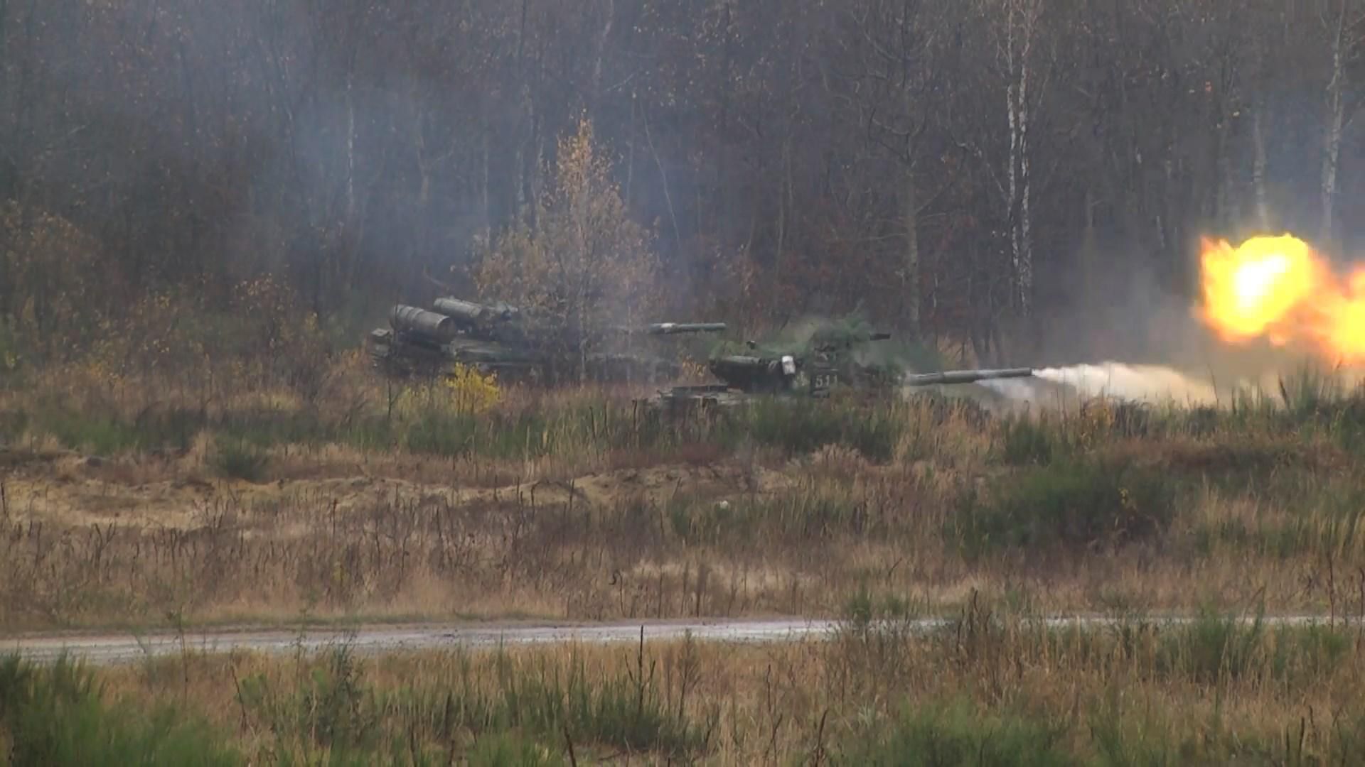 На Яворовском полигоне военные готовятся к возвращению на Восток: фото