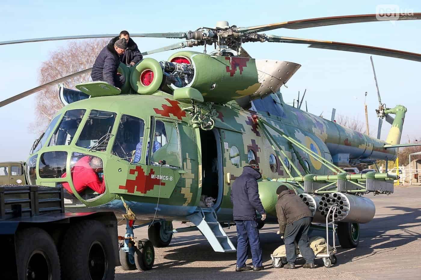 Техніка війни: Покращений вертоліт "Мі-8МСБ-В" для ВМС. СБУ перекрила поставку до Росії