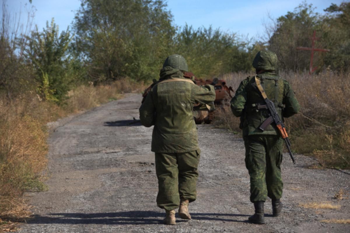 Боевики активизировались на Донбассе: ранен украинский боец