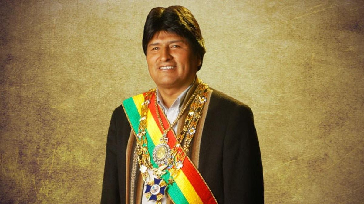 Президент Болівії пішов у відставку через місяць після виборів