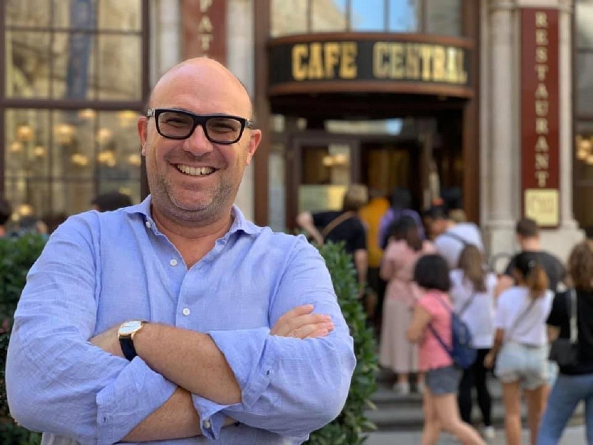 Напад на дім заслуженого адвоката Богатиря: членів сім’ї побили та пограбували Напад на дім заслуженого адвоката Богатиря: членів сім’ї побили та пограбували