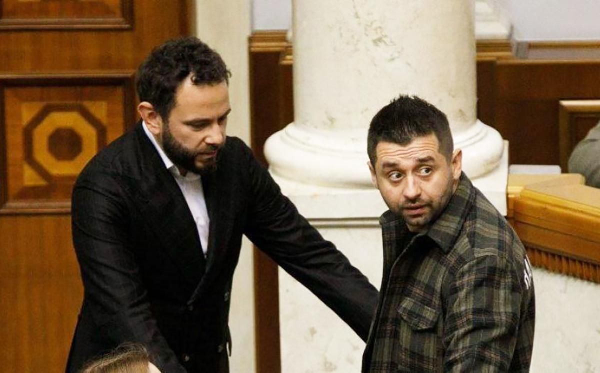 Арахамія не побачив корупції в розслідуванні журналістів про статки Дубінського Арахамія не побачив корупції в розслідуванні журналістів про статки Дубінського