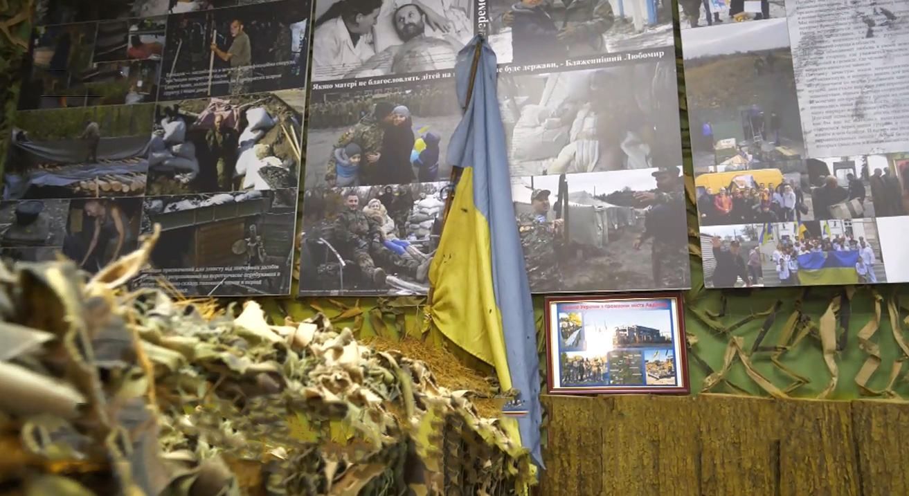 Унікальний музей про війну на Донбасі відкрили на Харківщині: промовисті фото