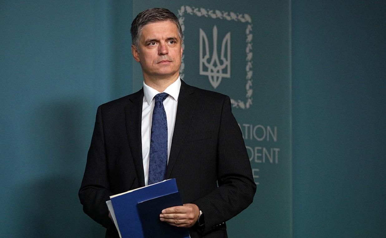 Пристайко про новий обмін полоненими: Над цим працюємо кожен Божий день Пристайко про новий обмін полоненими: Над цим працюємо кожен Божий день