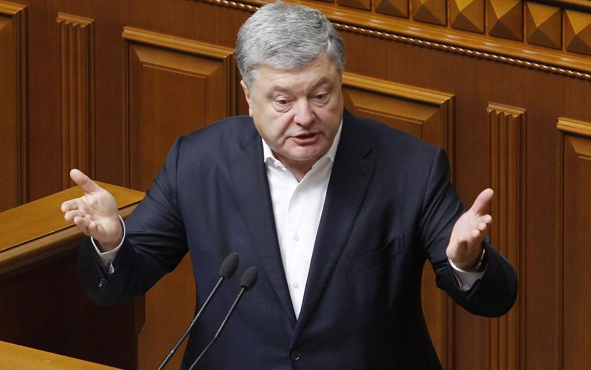 Порошенко не прийшов на допит про трагедію в Іловайську Порошенко не прийшов на допит про трагедію в Іловайську