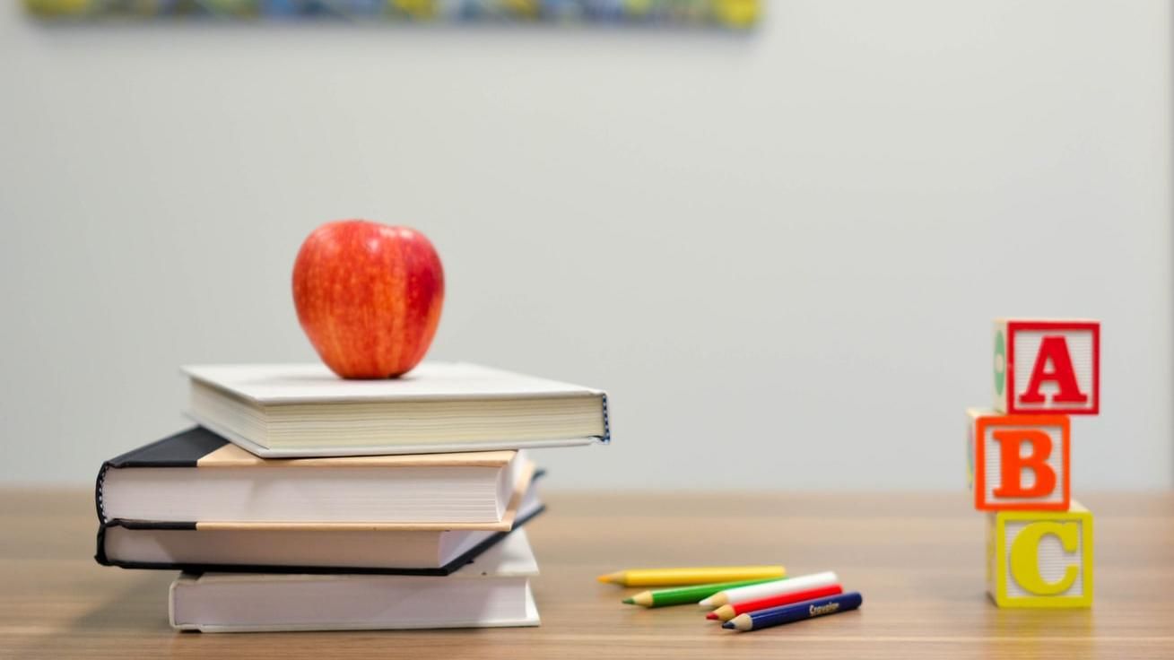 Шкільний предмет "Основи сім'ї" перевірять на наявність дискримінації Шкільний предмет "Основи сім'ї" перевірять на наявність дискримінації