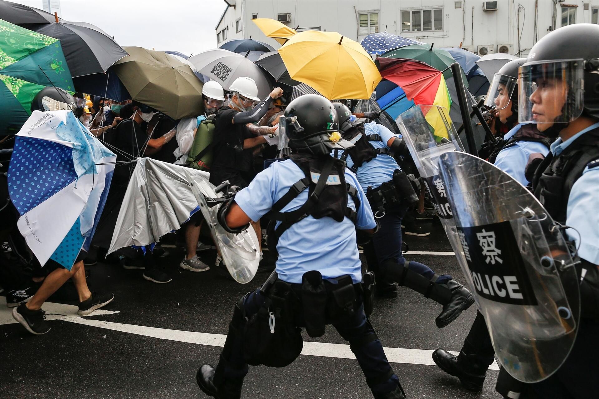  Гонконг може втратити автономію через протести людей