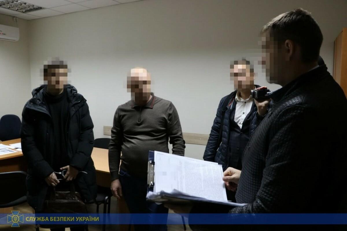 В Харькове чиновники нажились на более, чем пять миллионов гривен на ремонте дорог