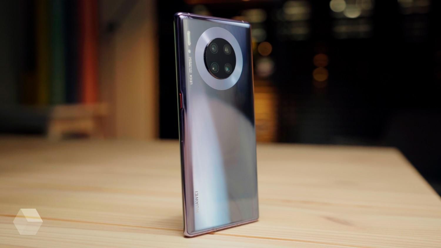 Лучший смартфон 2019 года – версия China Mobile Лучший смартфон 2019 года – версия China Mobile