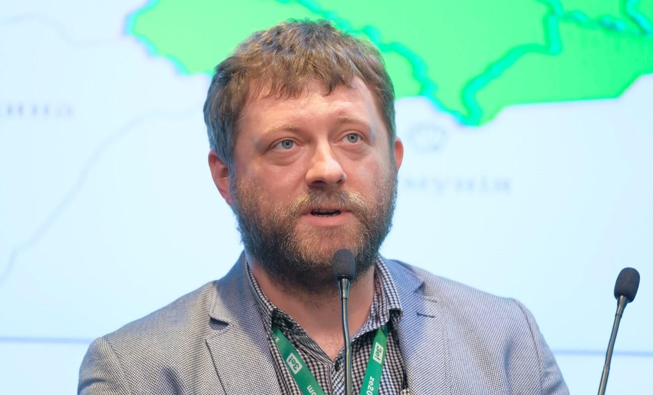 Зняття недоторканності з Порошенка: Корнієнко пояснив, як голосуватиме "Слуга народу" Зняття недоторканності з Порошенка: Корнієнко пояснив, як голосуватиме "Слуга народу"