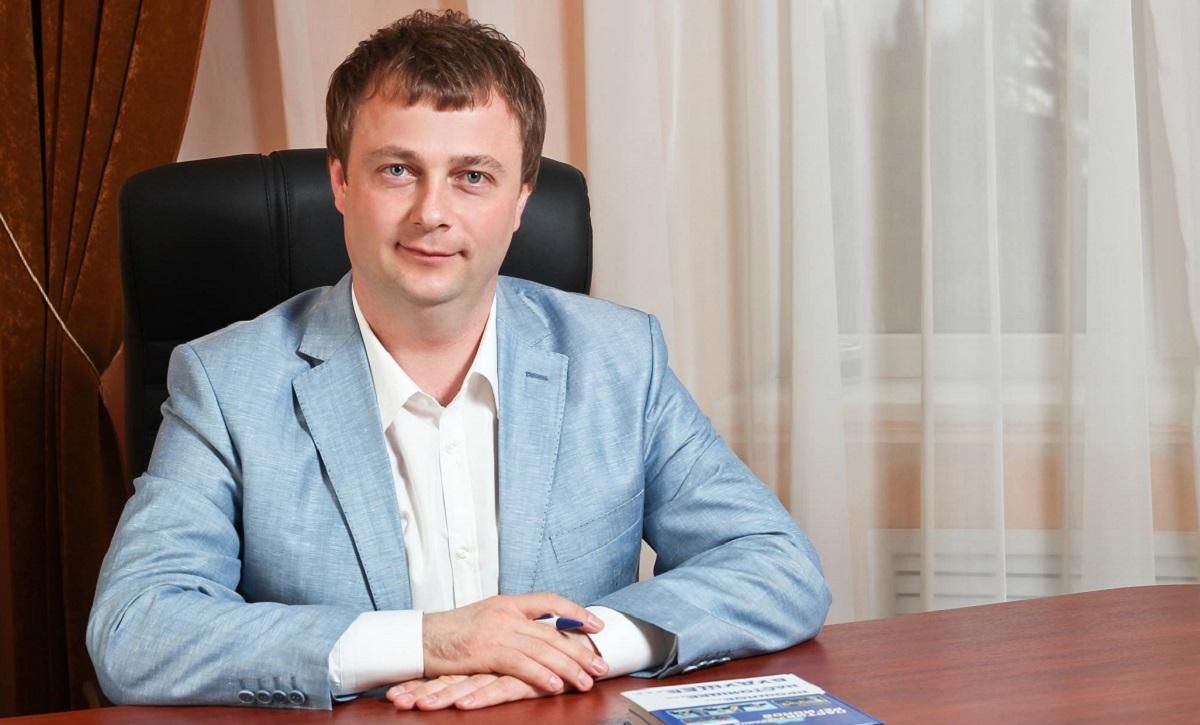 В комитет нацбезопасности Рады вошел нардеп, который возил помощь "Беркуту": видео В комитет нацбезопасности Рады вошел нардеп, который возил помощь "Беркуту": видео