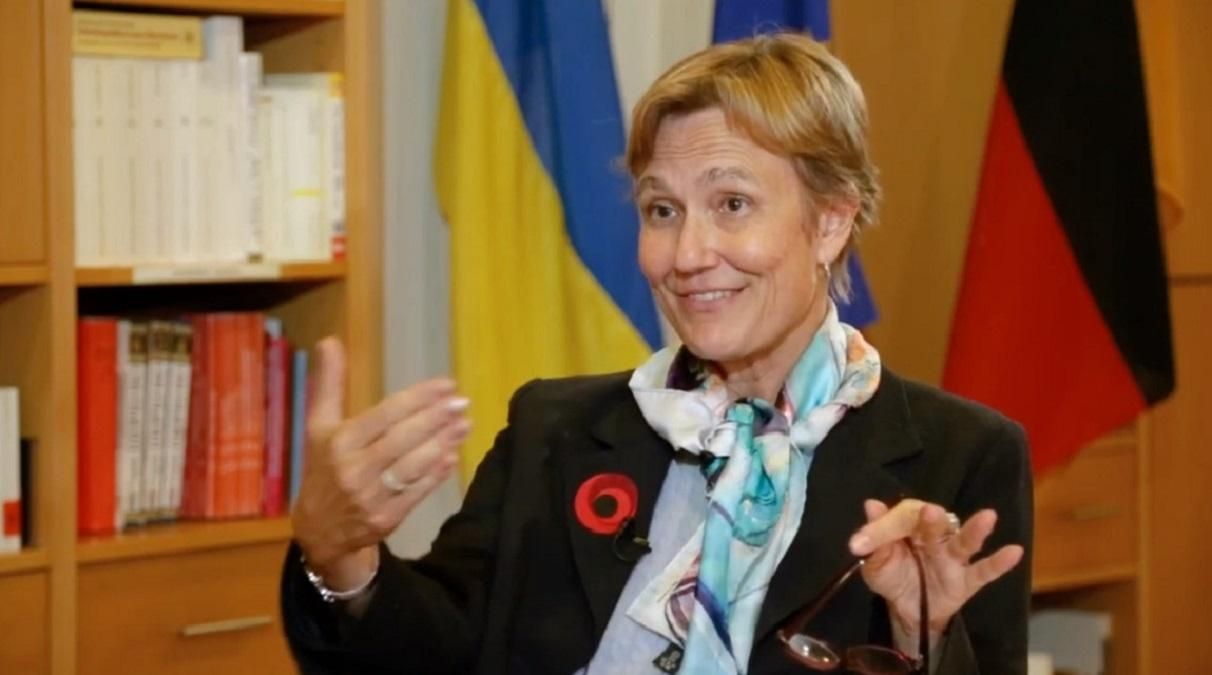 Формулу Штайнмаєра можна буде імплементувати ще не скоро, – послиня Німеччини Формулу Штайнмаєра можна буде імплементувати ще не скоро, – послиня Німеччини