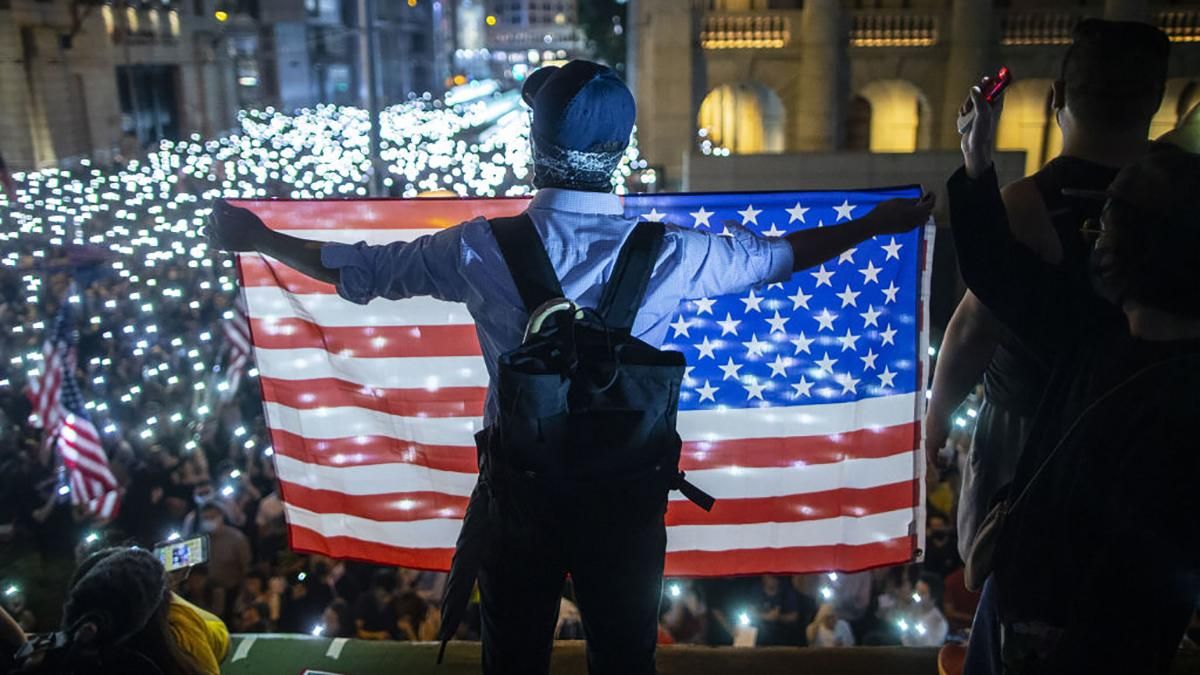 Защитят ли США активистов Гонконга: разбор решения Сената Защитят ли США активистов Гонконга: разбор решения Сената