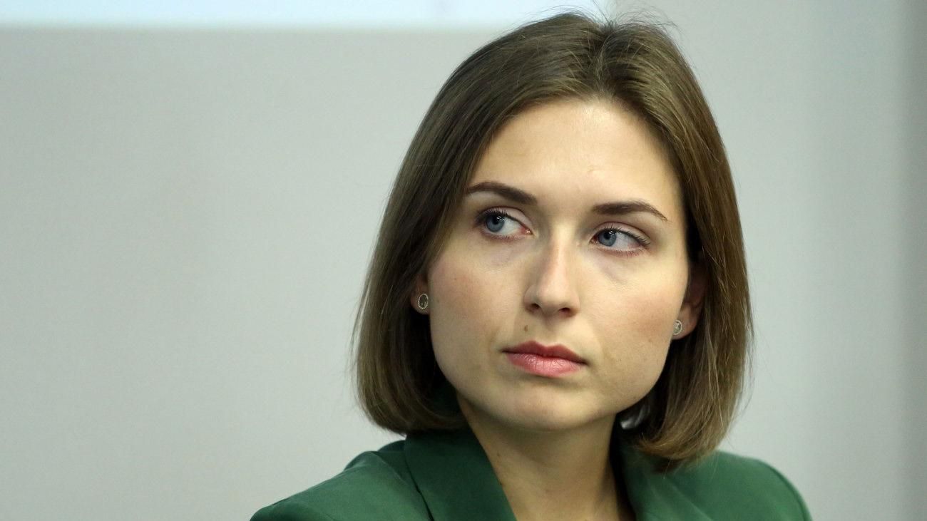 В украинских школах проведут тематический урок ко дню Достоинства и Свободы: видео В украинских школах проведут тематический урок ко дню Достоинства и Свободы: видео