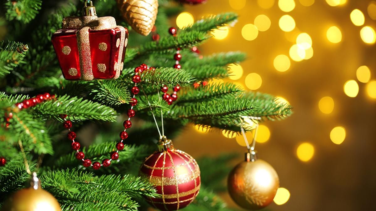 Для головної ялинки України готують особливі прикраси, вартістю майже 3 мільйони гривень Для головної ялинки України готують особливі прикраси, вартістю майже 3 мільйони гривень