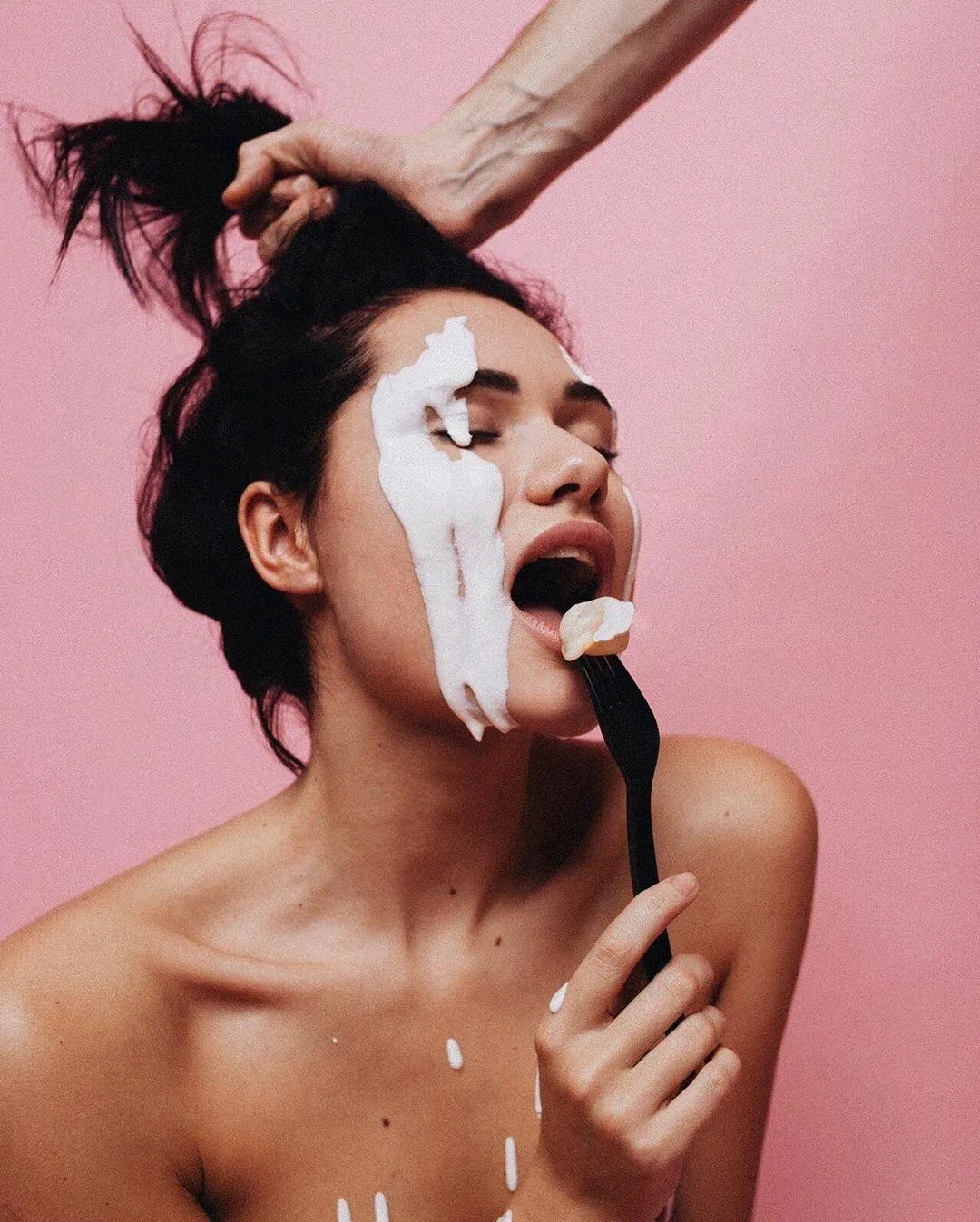 скандал з пельменною скандал з пельменною