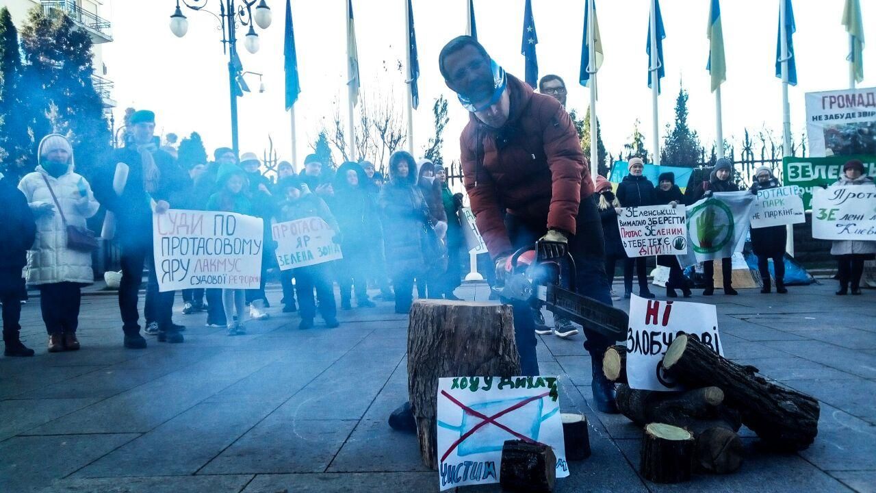 Скандальная застройка Протасового Яра в Киеве: Зеленскому напомнили о его обещании Скандальная застройка Протасового Яра в Киеве: Зеленскому напомнили о его обещании