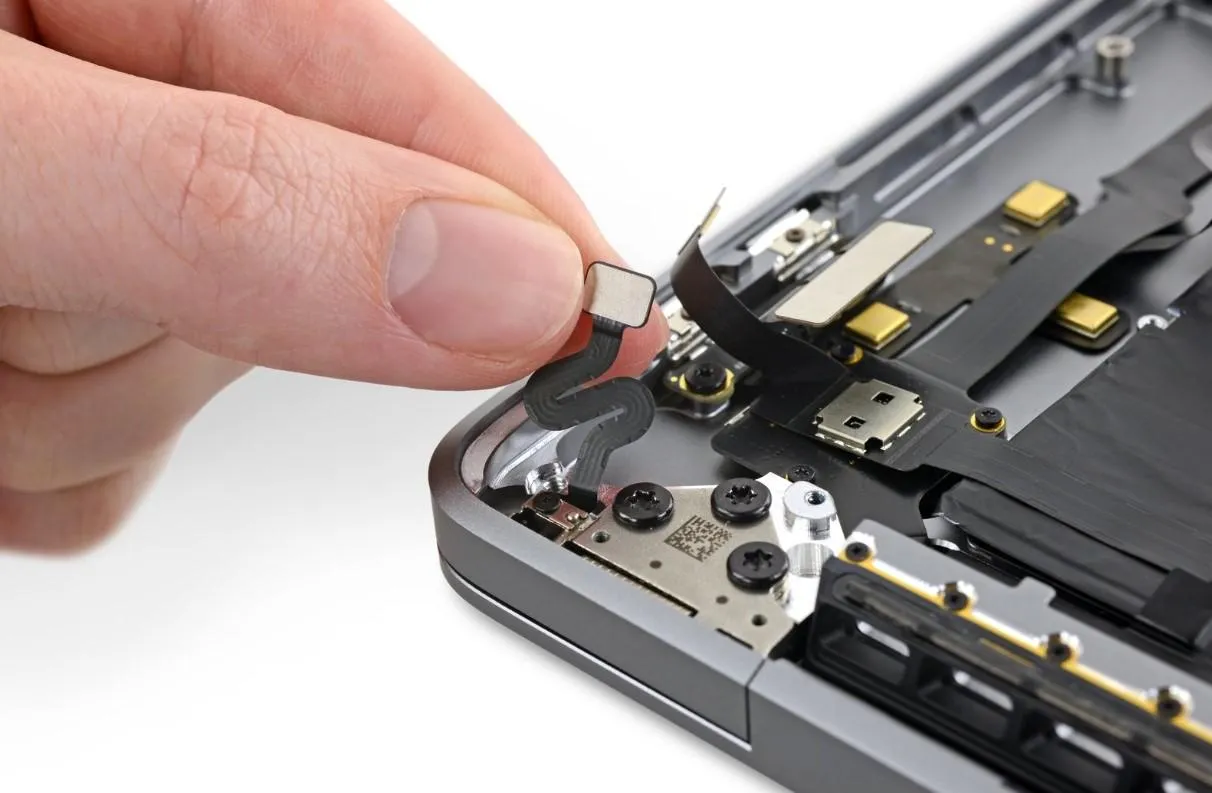 MacBook Pro MacBook Pro